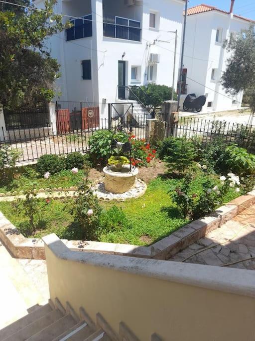 Studio Apartments Eirini Pyrgi Thermis المظهر الخارجي الصورة