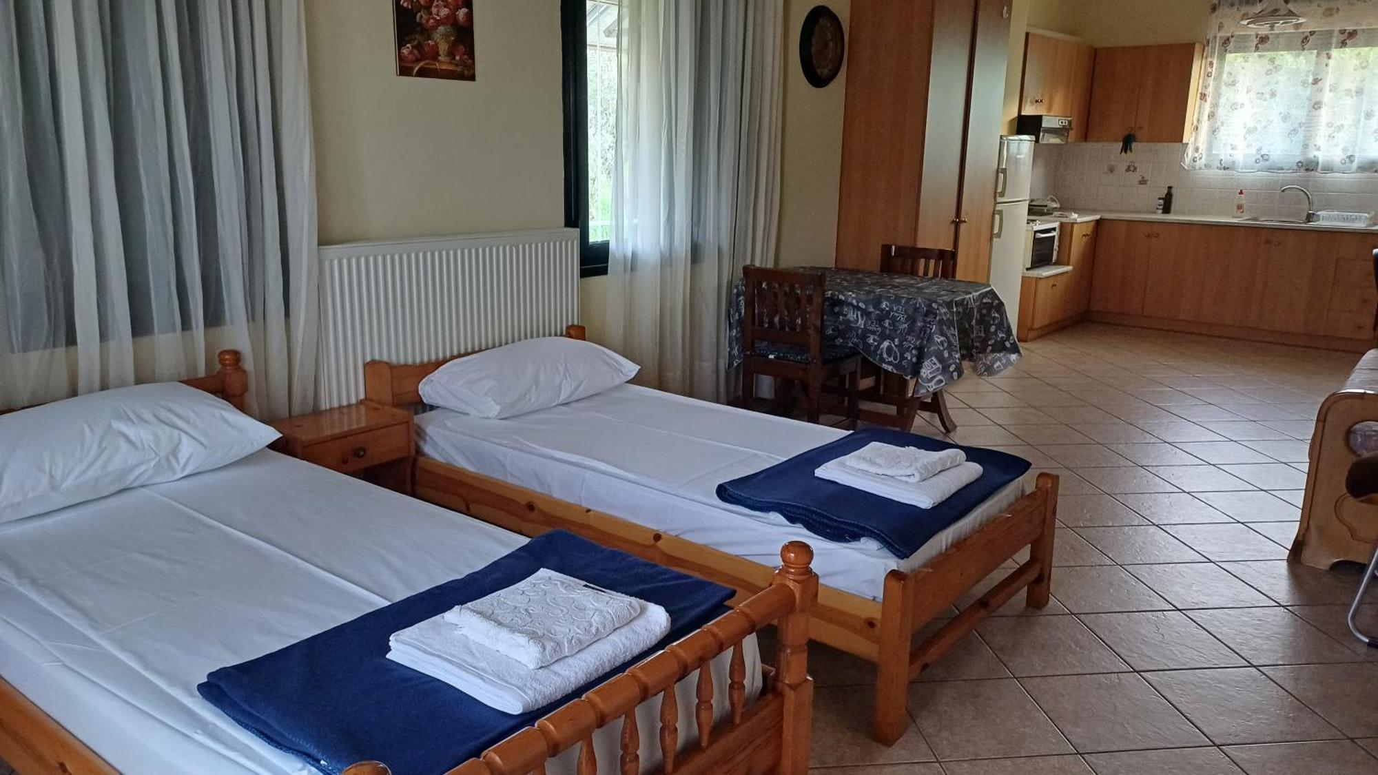 Studio Apartments Eirini Pyrgi Thermis المظهر الخارجي الصورة